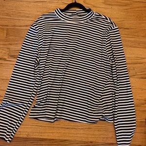 SHEIN Mock Neck Shirt